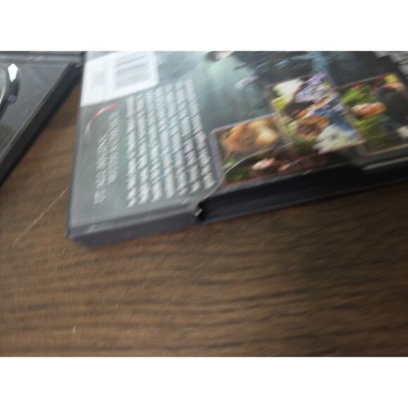 2 DVD Special Edition Sets: The Twilight Saga - Breaking Dawn Part 1, Eclipse - Picture 13 of 16